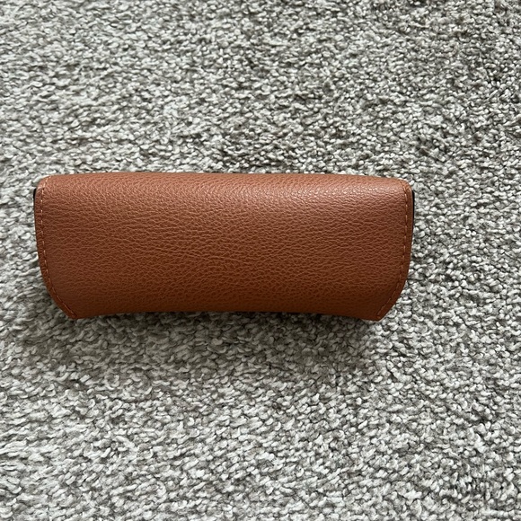Ray-Ban Tan Leather Sunglasses Holder - Picture 2 of 3